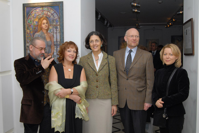 With Tatiana Romanova, Carmen Casey, Irish Ambassador in Russia Justin Harman, Valentina